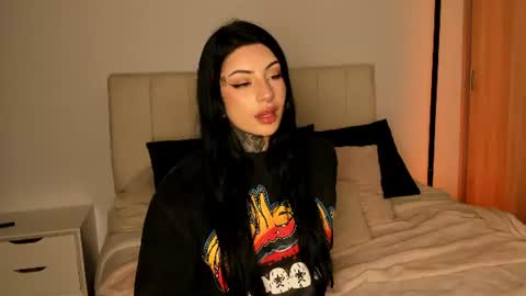 MILA CUTE online show from July 24, 5:21 am