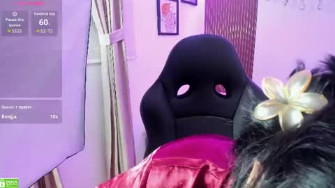 mila_quin online show from August 12, 11:29 pm
