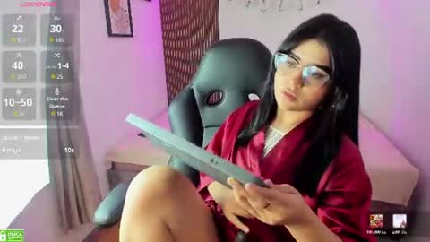 mila_quin online show from August 13, 12:35 am