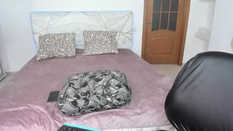 mila_rosse4 online show from August 12, 4:42 pm
