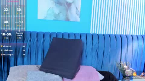 Mila and samy online show from May 8, 10:39 am