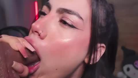 M I L A  online show from August 5, 2:15 pm