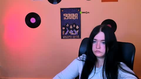 mila_snow1 online show from July 31, 11:49 am