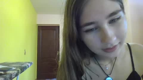 mila_sweettempt online show from August 10, 7:32 am