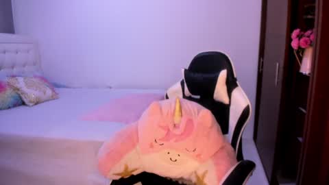 Mila online show from August 12, 10:56 pm