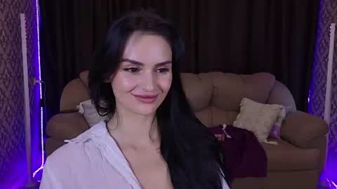 Mila online show from August 2, 4:30 am