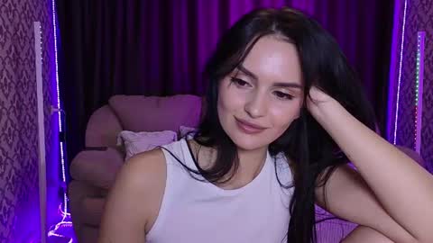 Mila online show from August 6, 5:56 pm