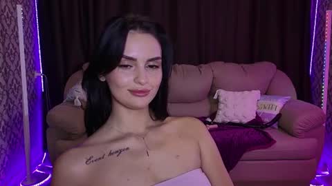 Mila online show from August 11, 6:54 pm