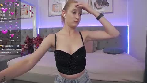 Mila online show from July 24, 10:02 pm