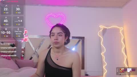 milah_tay online show from August 4, 6:16 pm
