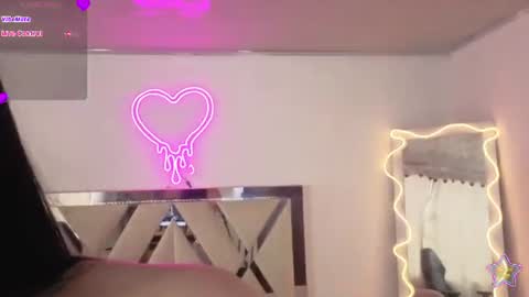 milah_tay online show from August 7, 6:08 pm