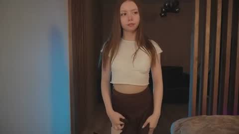 Mila online show from August 7, 4:07 pm