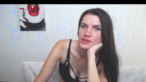 Milaloona online show from August 15, 3:38 pm