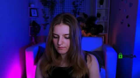 milamiuuu online show from June 22, 3:02 pm