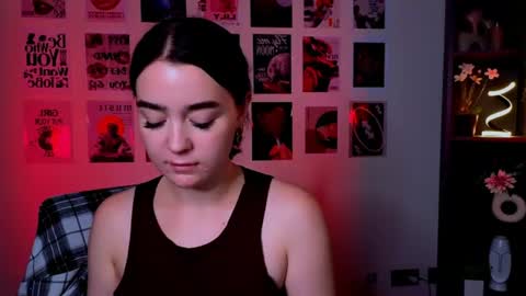 milamiuuu online show from July 22, 11:51 pm
