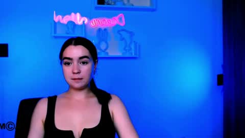 milamiuuu online show from July 30, 8:26 pm