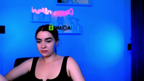milamiuuu online show from July 30, 11:11 pm