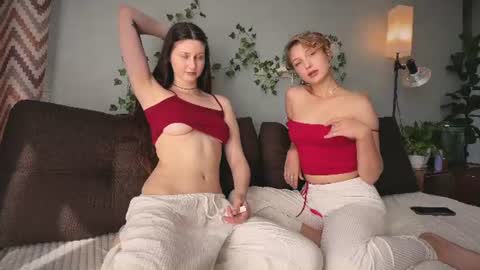 Milana   online show from August 10, 5:31 am