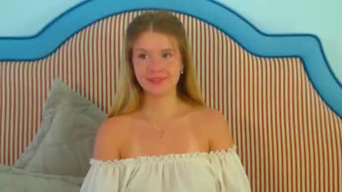 MilanaBalmain online show from August 11, 1:35 pm