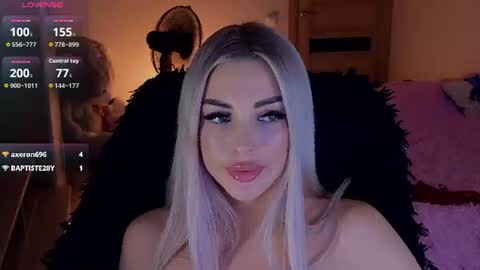 Lana online show from August 1, 10:05 pm