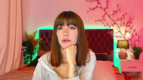 Milana online show from August 15, 5:11 am