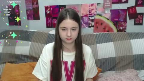 milanaroz online show from August 9, 5:03 pm