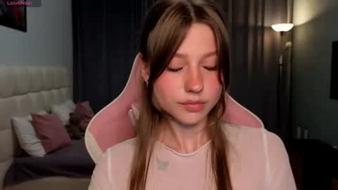 Lily online show from August 10, 9:38 pm