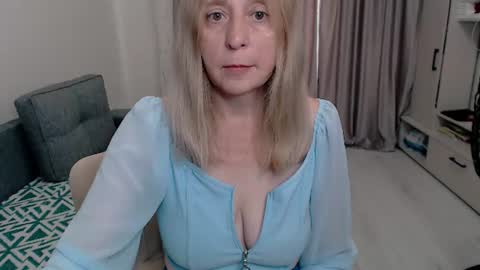 Milena online show from August 9, 6:47 am
