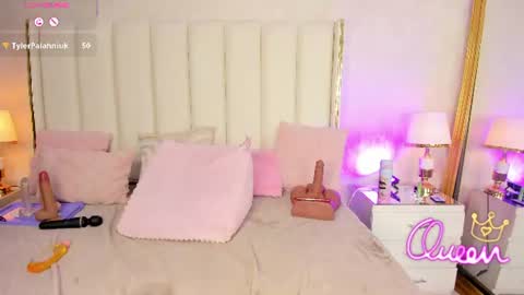 milanjackson online show from July 22, 11:29 pm