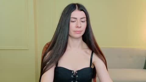 milasecretsss online show from July 31, 8:09 am