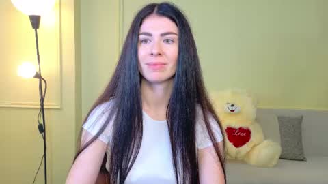 milasecretsss online show from August 2, 10:11 am