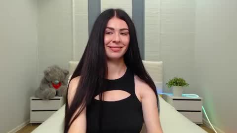 milasecretsss online show from August 8, 7:52 am