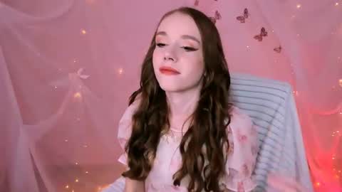 Mila online show from August 12, 5:21 am