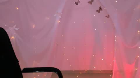 Mila online show from August 14, 3:48 pm