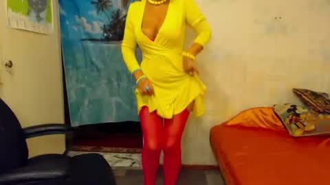 MilayaDFlow online show from July 31, 8:25 pm
