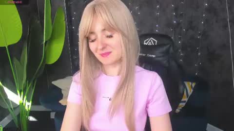 Milena online show from August 9, 2:56 am