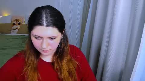 milenafiery online show from July 23, 8:16 am