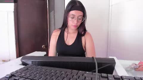 milenagate online show from August 11, 9:17 pm
