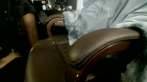 miles_mayhem_667 online show from July 8, 3:10 am
