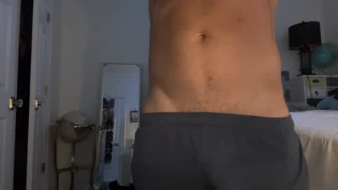 milf_hunter2222 online show from August 16, 5:44 am