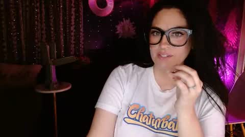 Milf Lacey online show from July 26, 4:56 pm