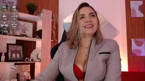 Sara  online show from August 15, 11:14 am