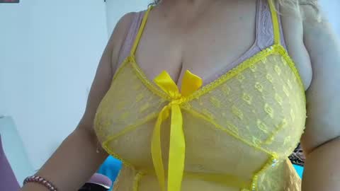 milfysis online show from May 11, 9:17 pm