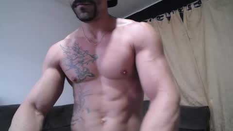 Myrella cam room online show from March 7, 8:05 pm