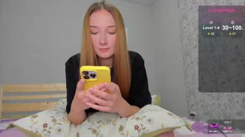 MilkaLiza online show from August 7, 11:38 pm