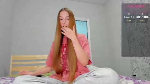 MilkaLiza online show from August 10, 4:52 pm