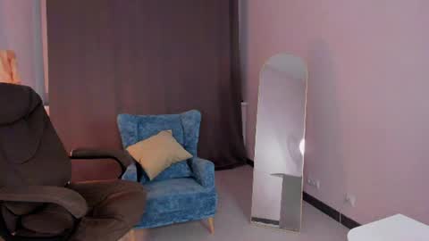 Eva online show from August 14, 6:28 am