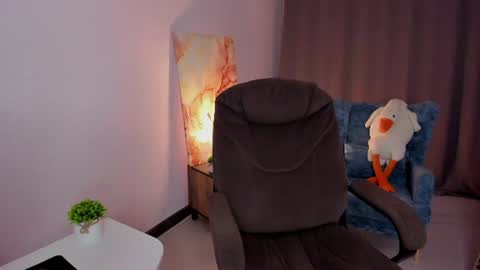 Eva online show from August 15, 11:03 am