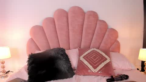 milky_majo online show from August 1, 7:09 pm