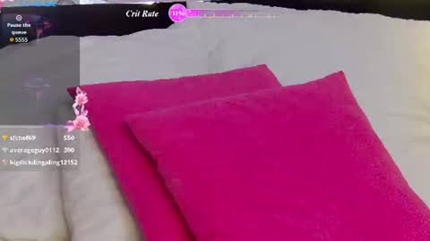 milla_cali online show from August 8, 12:27 pm
